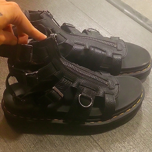 Dr. Martens Olson Sandal - Picture 3 of 3